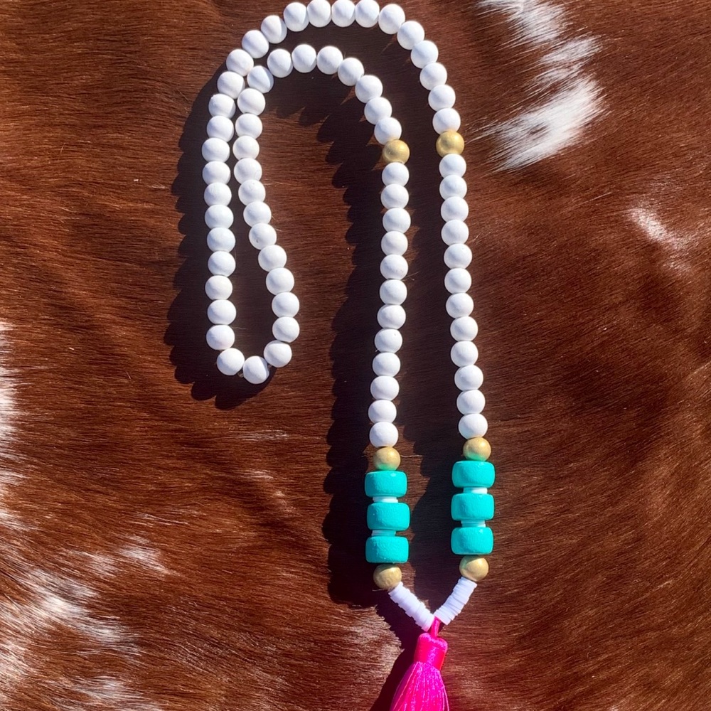 Handmade Tassel Necklace - Picture 3 of 6